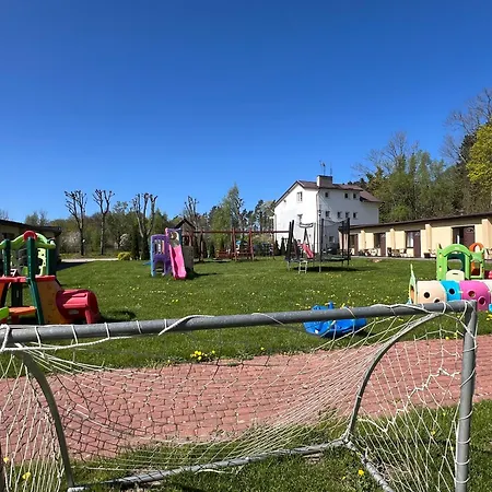 Ośrodek Rodzinny Pod Wydmami Przy Plaży , Plac Zabaw , Rowery *