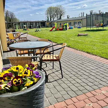Kompleks wypoczynkowy Ośrodek Rodzinny Pod Wydmami Przy Plaży , Plac Zabaw , Rowery Sarbinowo