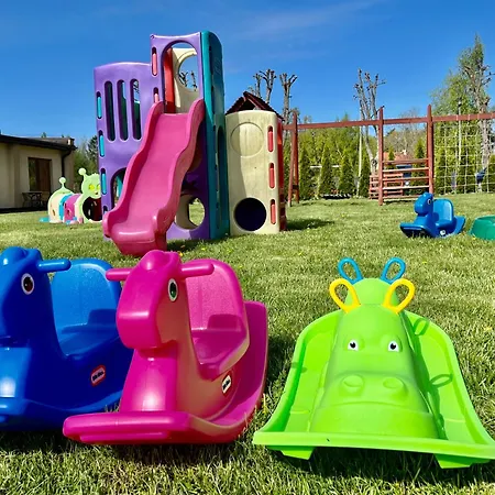 Kompleks wypoczynkowy Ośrodek Rodzinny Pod Wydmami Przy Plaży , Plac Zabaw , Rowery Sarbinowo