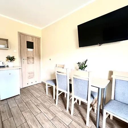 Ośrodek Rodzinny Pod Wydmami Przy Plaży , Plac Zabaw , Rowery *