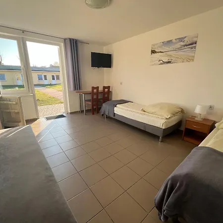 Ośrodek Rodzinny Pod Wydmami Przy Plaży , Plac Zabaw , Rowery *
