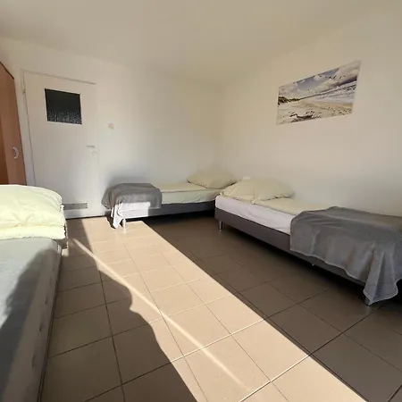 Ośrodek Rodzinny Pod Wydmami Przy Plaży , Plac Zabaw , Rowery Sarbinowo