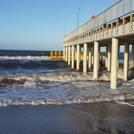 Kompleks wypoczynkowy Ośrodek Rodzinny Pod Wydmami Przy Plaży , Plac Zabaw , Rowery Sarbinowo