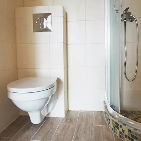 Kompleks wypoczynkowy Ośrodek Rodzinny Pod Wydmami Przy Plaży , Plac Zabaw , Rowery