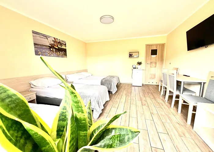 Kompleks wypoczynkowy Ośrodek Rodzinny Pod Wydmami Przy Plaży , Plac Zabaw , Rowery