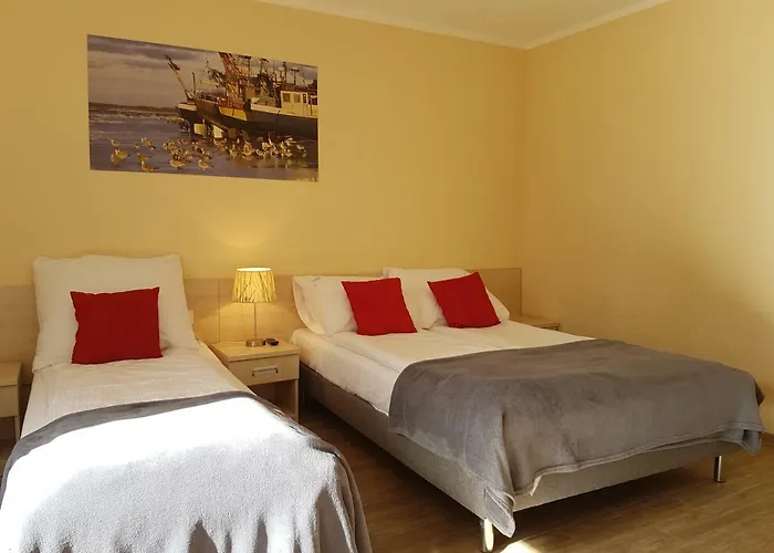 Kompleks wypoczynkowy Ośrodek Rodzinny Pod Wydmami Przy Plaży , Plac Zabaw , Rowery Sarbinowo