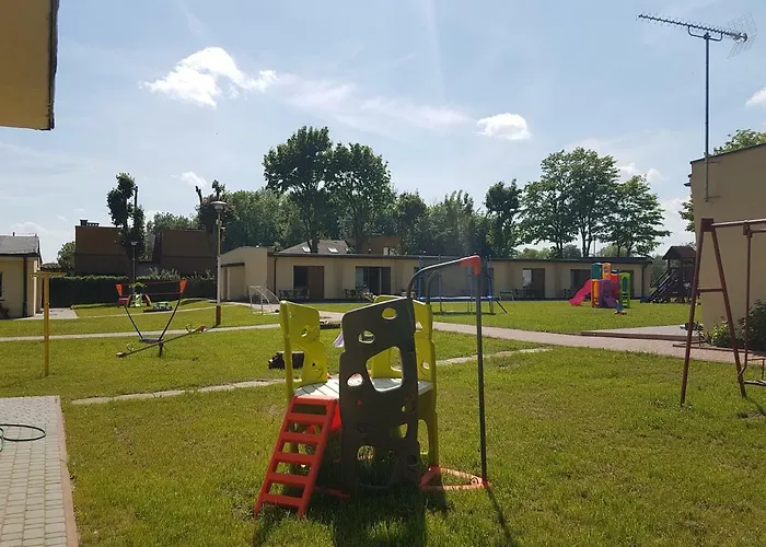 Ośrodek Rodzinny Pod Wydmami Przy Plaży , Plac Zabaw , Rowery Sarbinowo